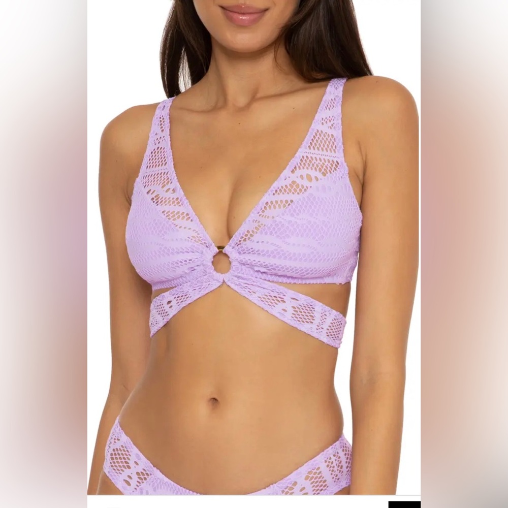 BECCA NEW WITH TAGS Colorplay Ring Bikini Set - D CUP Top / Medium Bottoms